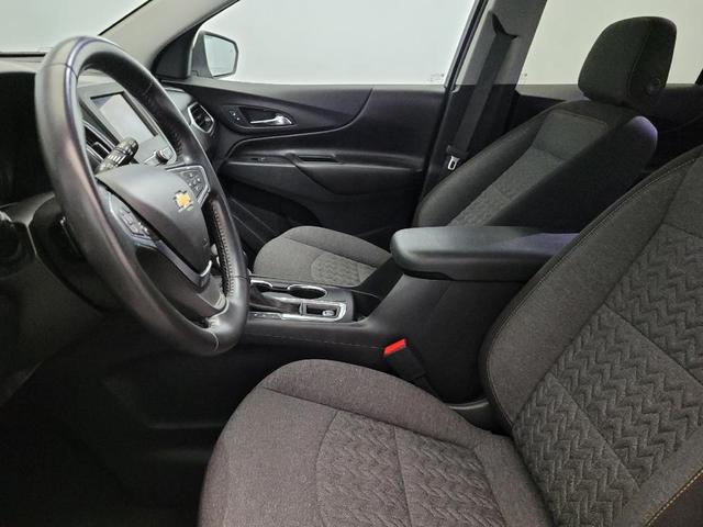 Photo of 2022 Summit White Chevrolet Equinox