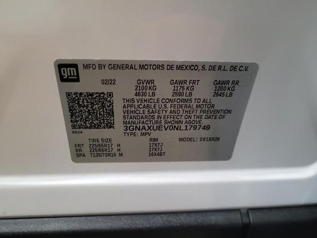 Photo of 2022 Summit White Chevrolet Equinox
