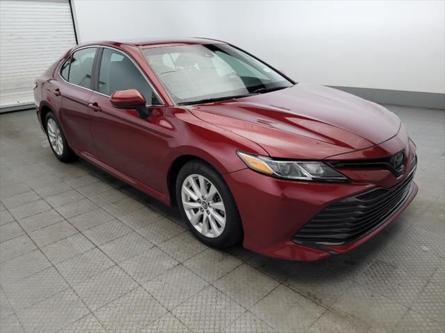 Photo of 2018 Ruby Flare Pearl Toyota Camry