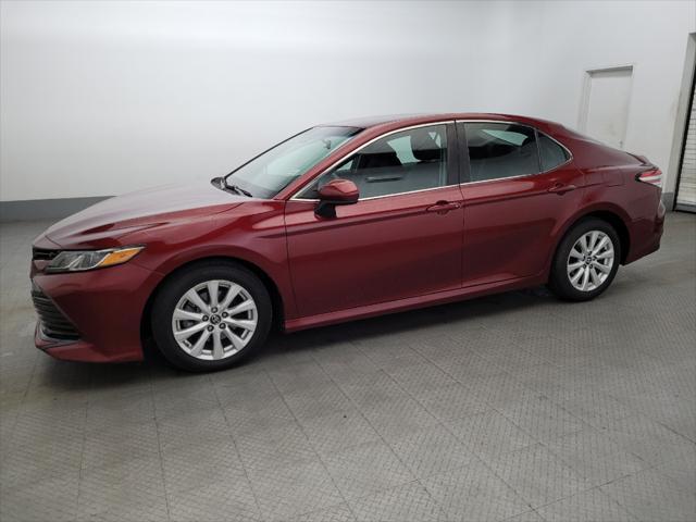 Photo of 2018 Ruby Flare Pearl Toyota Camry