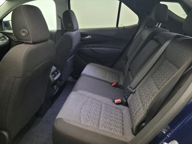 Photo of 2022 Blue Chevrolet Equinox