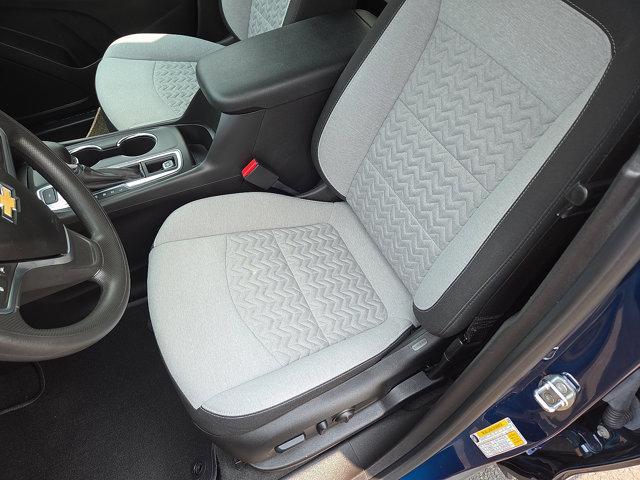Photo of 2022 Blue Glow Metallic Chevrolet Equinox