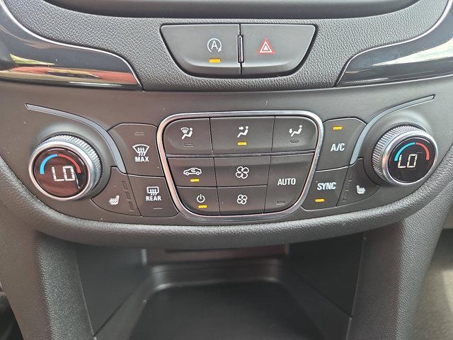 Photo of 2022 Blue Glow Metallic Chevrolet Equinox