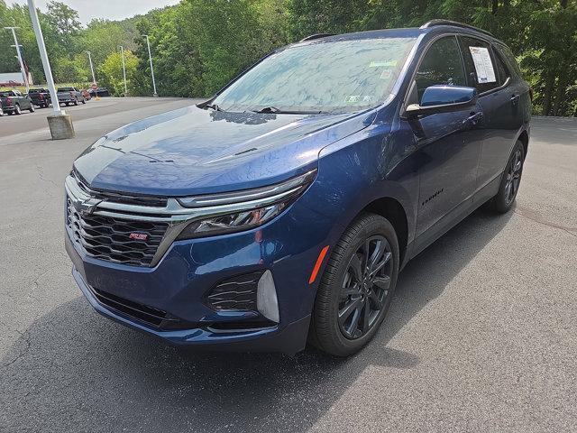 Photo of 2022 Blue Glow Metallic Chevrolet Equinox