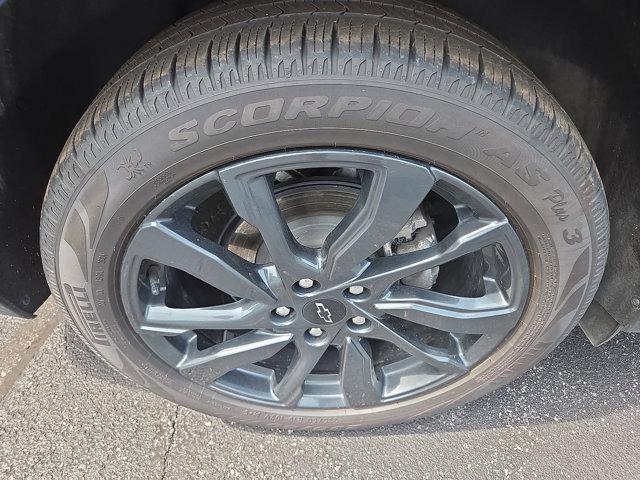Photo of 2022 Blue Glow Metallic Chevrolet Equinox