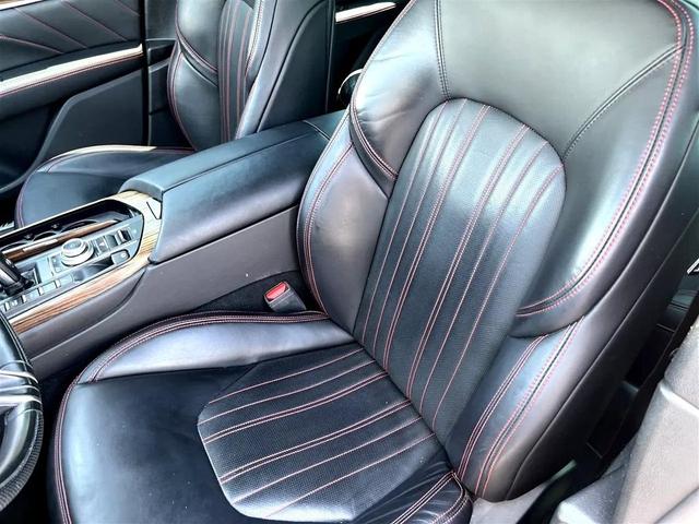Photo of 2022 Nero Ribelle Metallic Maserati Levante