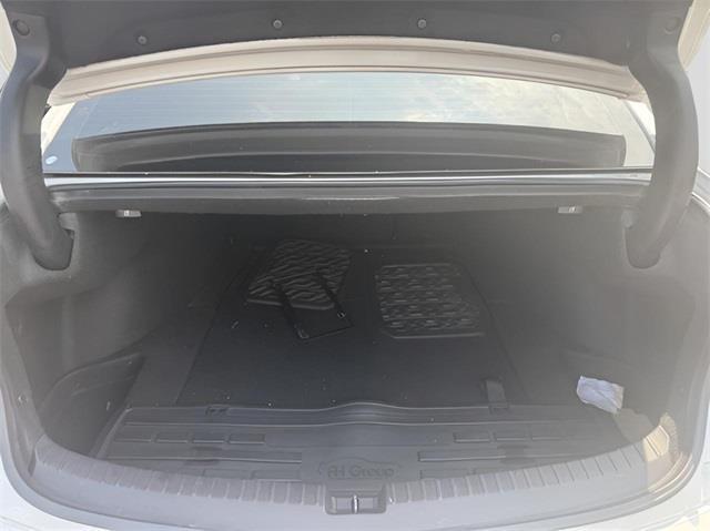 Photo of 2019 Platinum White Pearl Acura TLX
