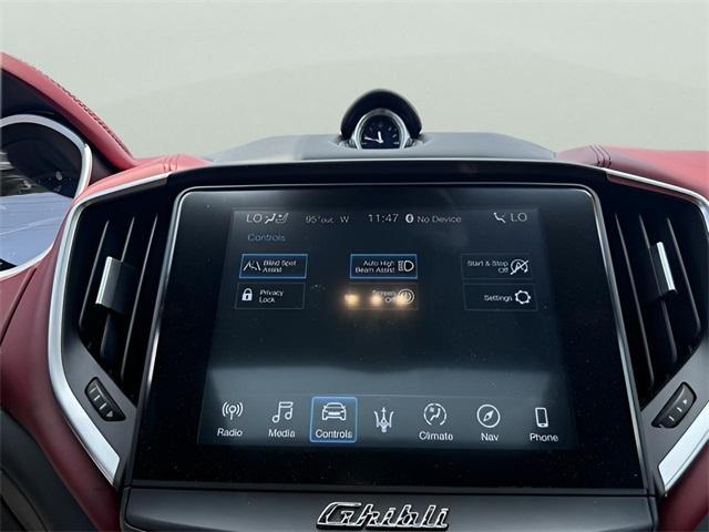Photo of 2019 Bianco Maserati Ghibli