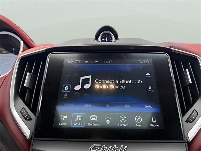 Photo of 2019 Bianco Maserati Ghibli