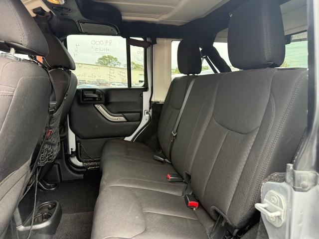 Photo of 2015 Billet Silver Metallic Clearcoat Jeep Wrangler Unlimited