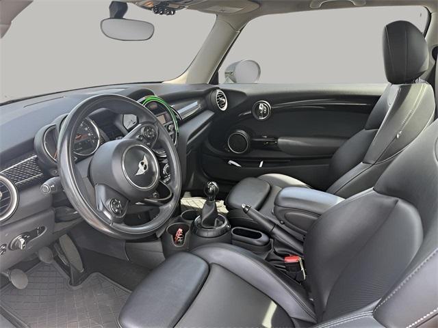 Photo of 2014 Moonwalk Gray Metallic MINI Hardtop