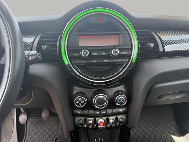 Photo of 2014 Moonwalk Gray Metallic MINI Hardtop