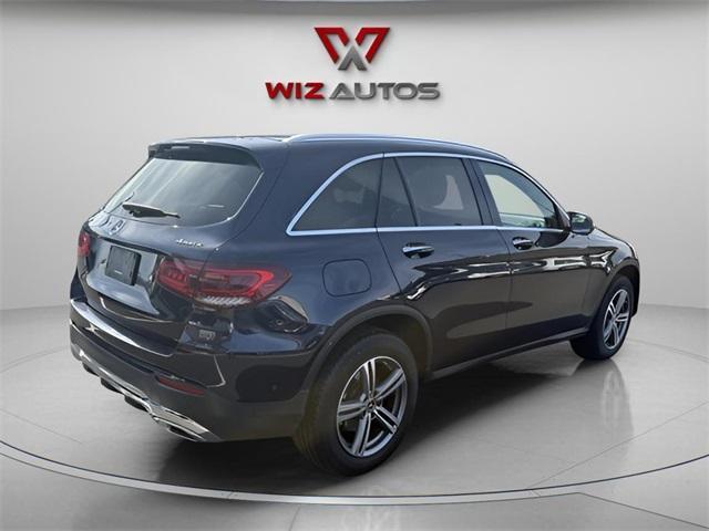 Photo of 2022 Lunar Blue Metallic Mercedes-Benz GLC 300