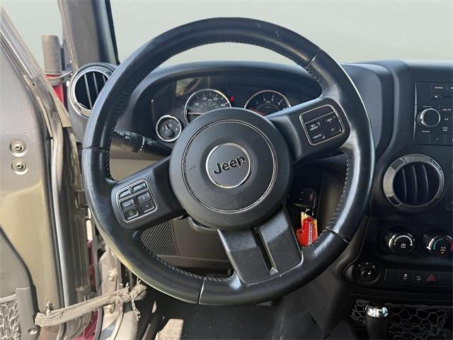 Photo of 2016 Granite Crystal Clearcoat Metallic Jeep Wrangler Unlimited