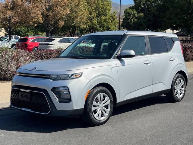 Photo of 2021 Silver Kia Soul