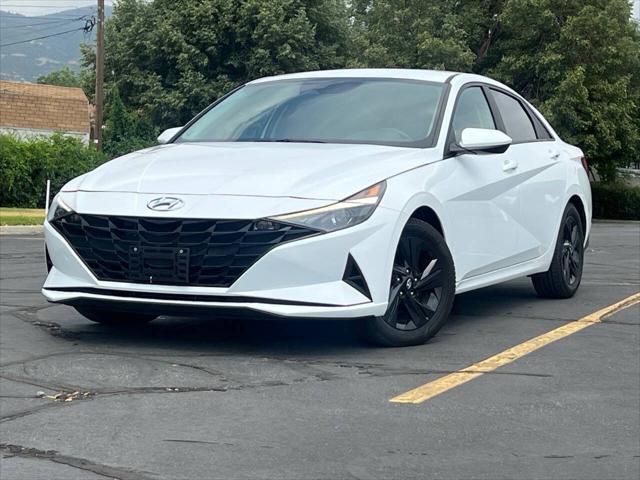 2023 Hyundai Elantra Hev