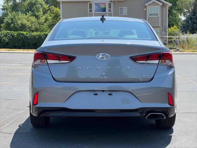 Photo of 2018 Gray Hyundai SONATA