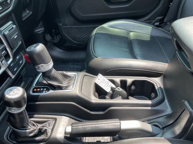 Photo of 2022 Black Clearcoat Jeep Wrangler Unlimited 4xe