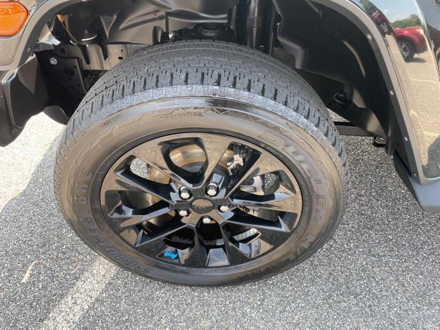 Photo of 2022 Black Clearcoat Jeep Wrangler Unlimited 4xe