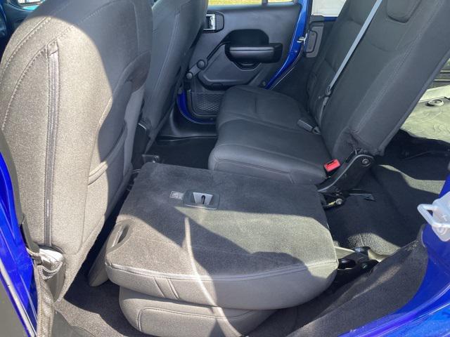 Photo of 2018 Ocean Blue Metallic Clearcoat Jeep Wrangler Unlimited