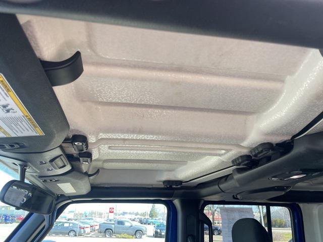 Photo of 2018 Ocean Blue Metallic Clearcoat Jeep Wrangler Unlimited