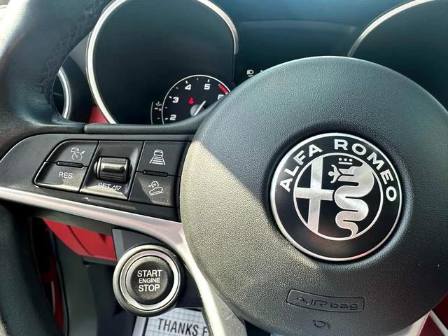 Photo of 2019 Alfa Rosso Alfa Romeo Stelvio