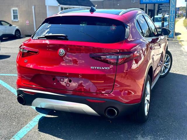 Photo of 2019 Alfa Rosso Alfa Romeo Stelvio