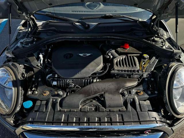 Photo of 2017 Gray MINI Clubman