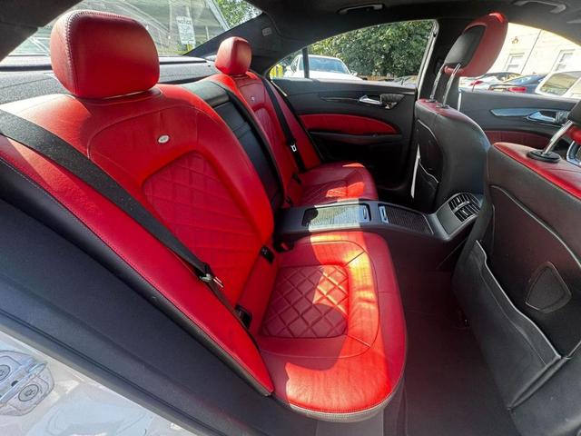 Photo of 2016 designo Diamond White Metallic Mercedes-Benz CLS-Class