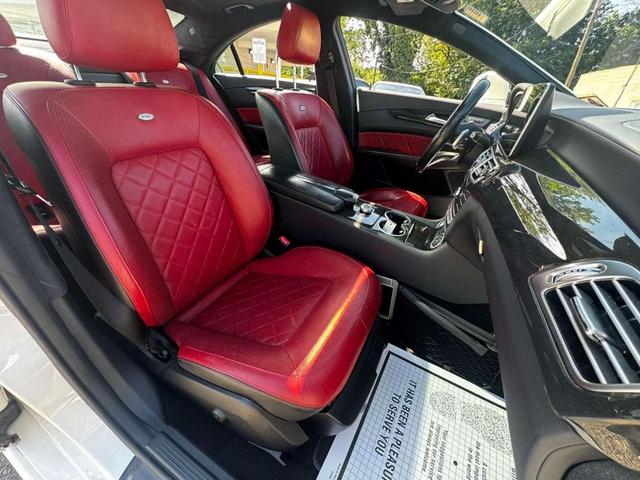 Photo of 2016 designo Diamond White Metallic Mercedes-Benz CLS-Class