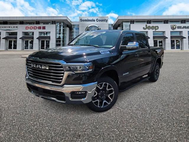 Photo of 2025 Diamond Black Crystal Pearlcoat RAM 1500