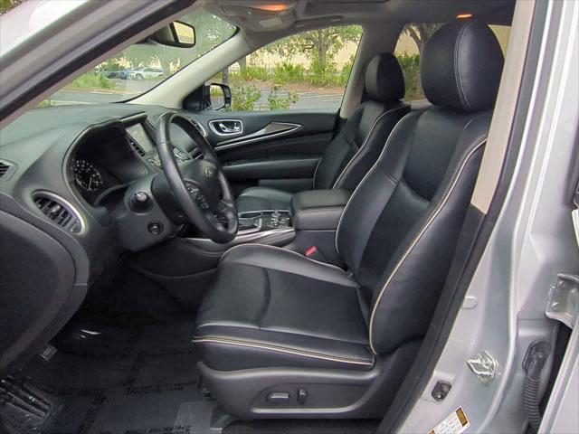 Photo of 2020 Liquid Platinum INFINITI QX60