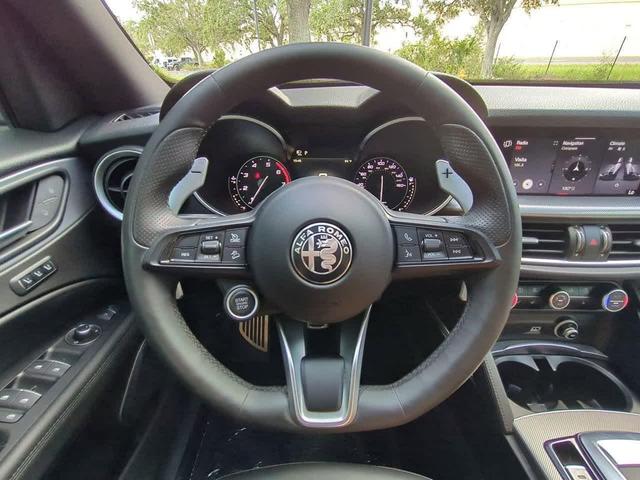 Photo of 2020 Stromboli Gray Metallic Alfa Romeo Stelvio
