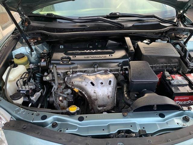 Photo of 2009 Green Toyota Camry