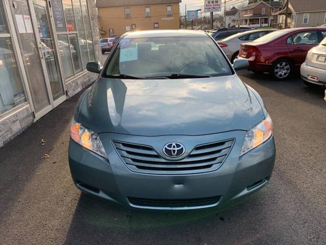 Photo of 2009 Green Toyota Camry