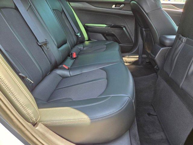 Photo of 2023 Wolf Gray Kia K5