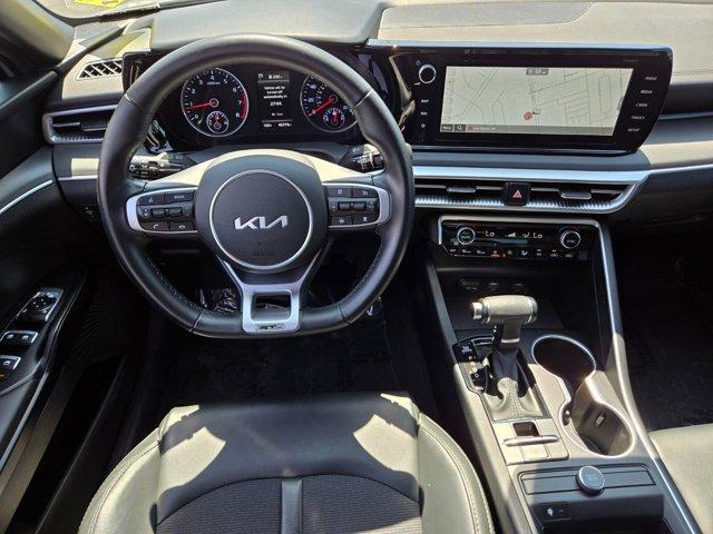 Photo of 2023 Wolf Gray Kia K5