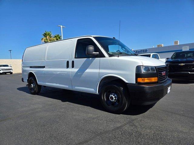 2023 GMC Savana 2500