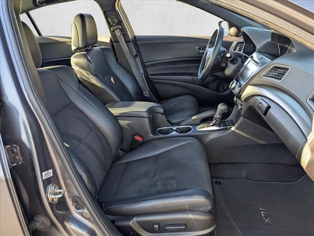 Photo of 2017 Modern Steel Metallic Acura ILX