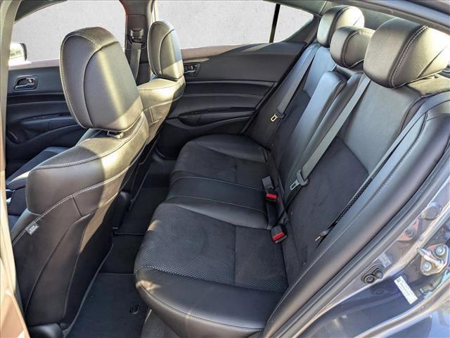 Photo of 2017 Modern Steel Metallic Acura ILX