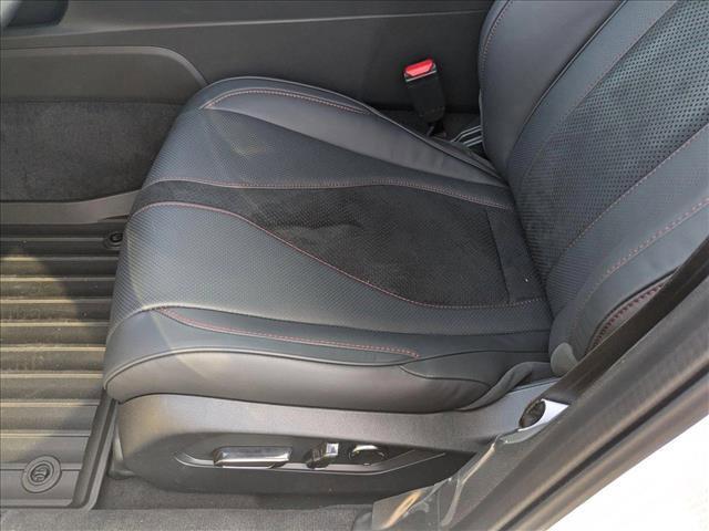 Photo of 2025 Platinum White Pearl Acura TLX