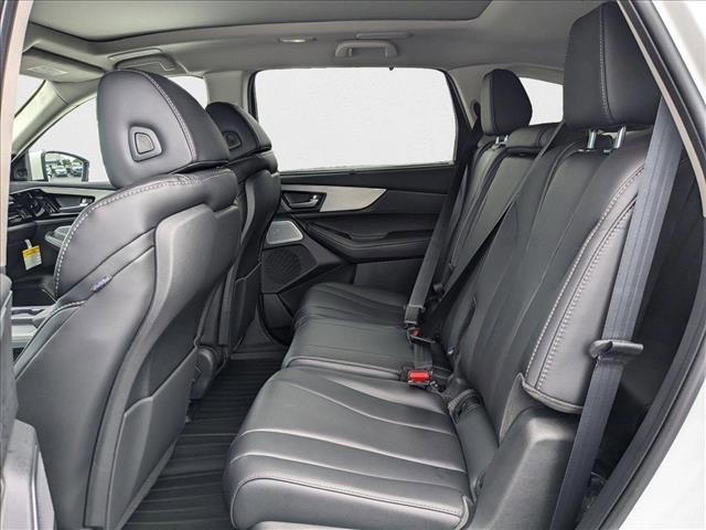 Photo of 2026 Platinum White Pearl Acura MDX