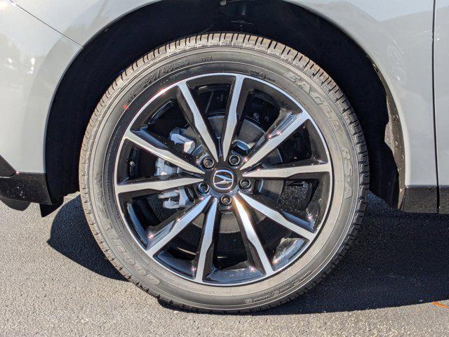 Photo of 2025 Urban Gray Pearl Acura RDX