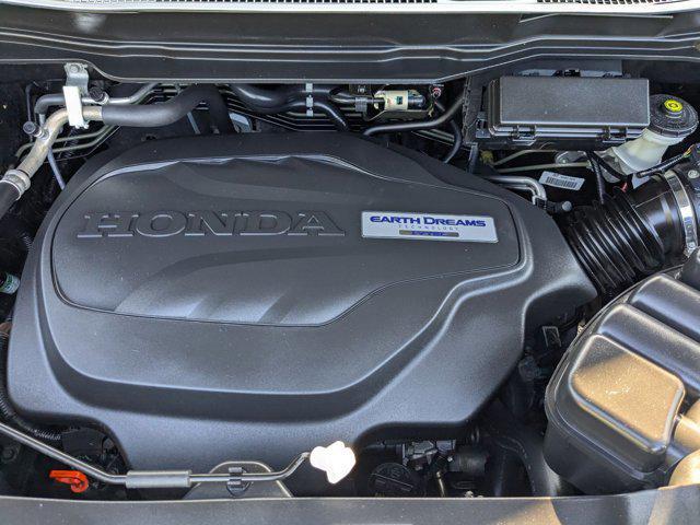 Photo of 2019 Crystal Black Pearl Honda Ridgeline