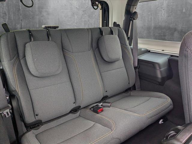 Photo of 2025 Bright White Clearcoat Jeep Wrangler