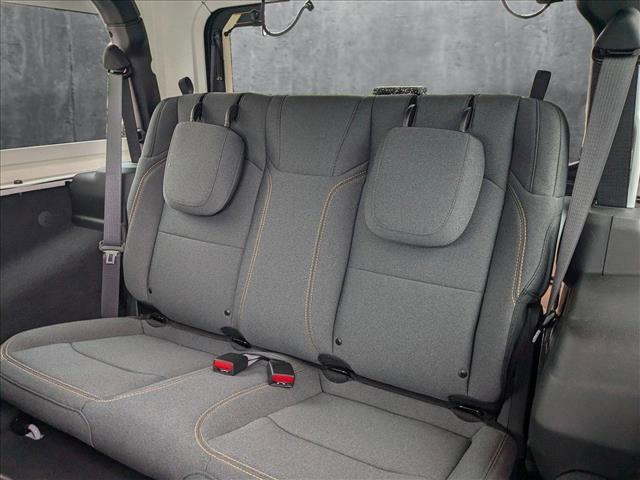 Photo of 2025 Bright White Clearcoat Jeep Wrangler