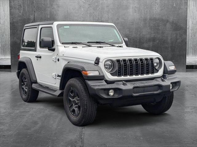 Photo of 2025 Bright White Clearcoat Jeep Wrangler