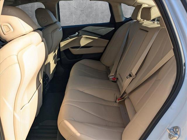 Photo of 2025 Platinum White Pearl Acura TLX