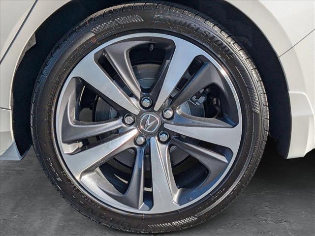 Photo of 2025 Platinum White Pearl Acura TLX
