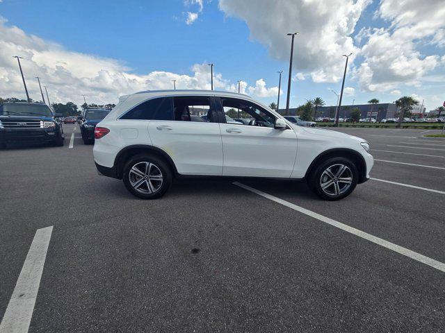 Photo of 2018 Polar White Mercedes-Benz GLC 300